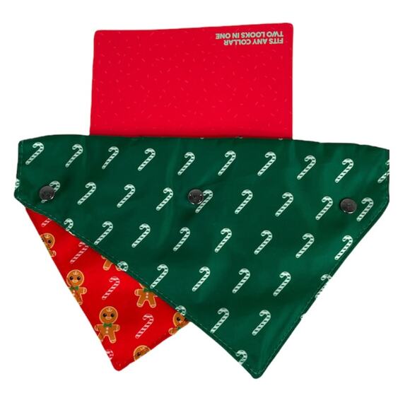 FuzzYard Christmas Candy Canes & Gingerbread Men Reversible Bandana Red Green - Picture 2 of 8